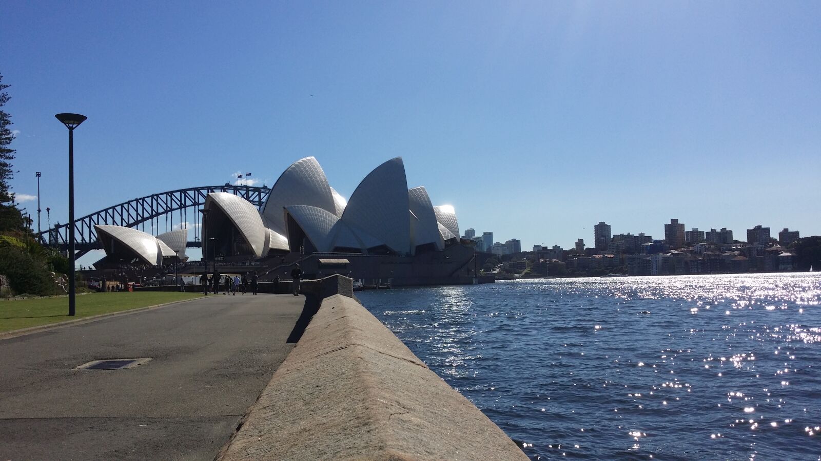 Samsung Galaxy S4 sample photo. Australia, blue, sky, summer photography