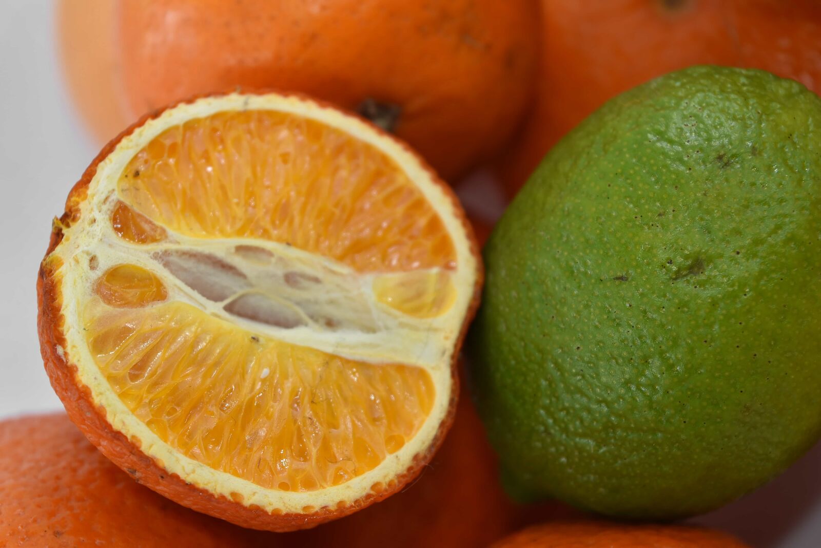 Nikon D5500 sample photo. Citrus, half, key lime photography