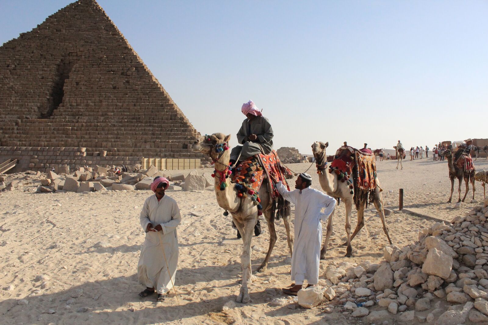 Canon EOS 600D (Rebel EOS T3i / EOS Kiss X5) sample photo. Egypt, pyramid, desert photography
