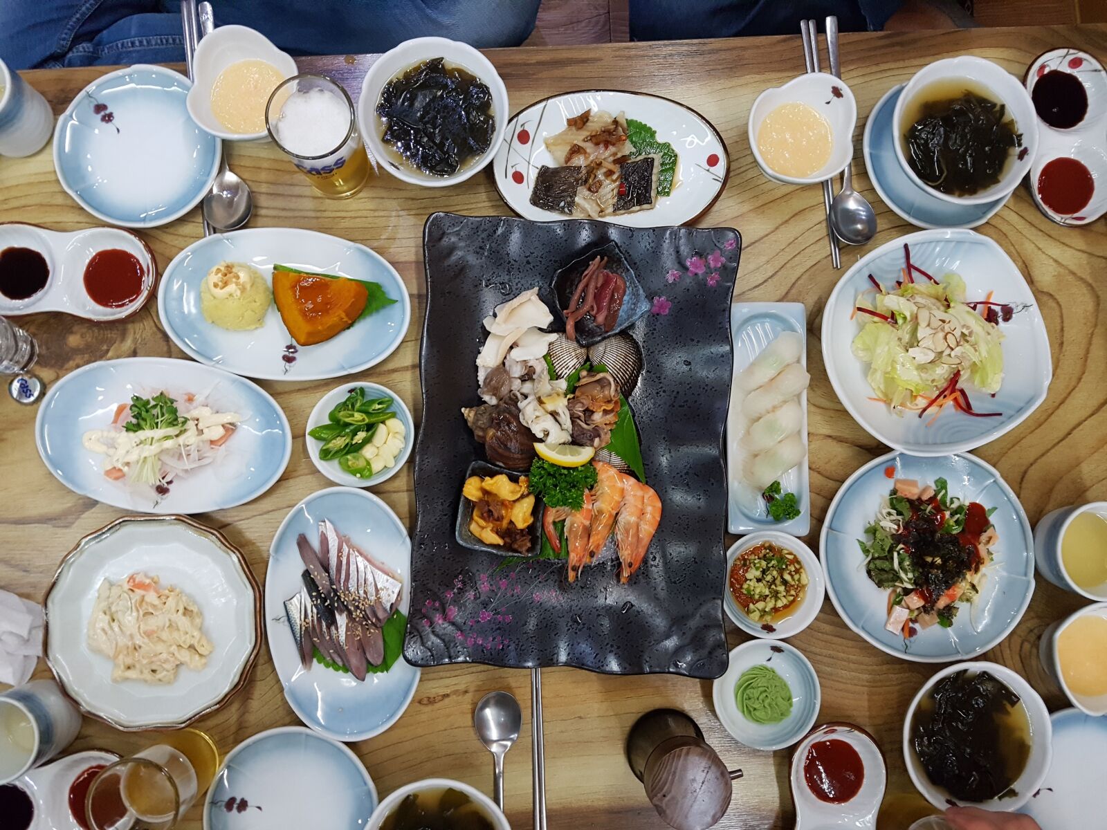 Samsung Galaxy S7 sample photo. Korean, food, dining room photography