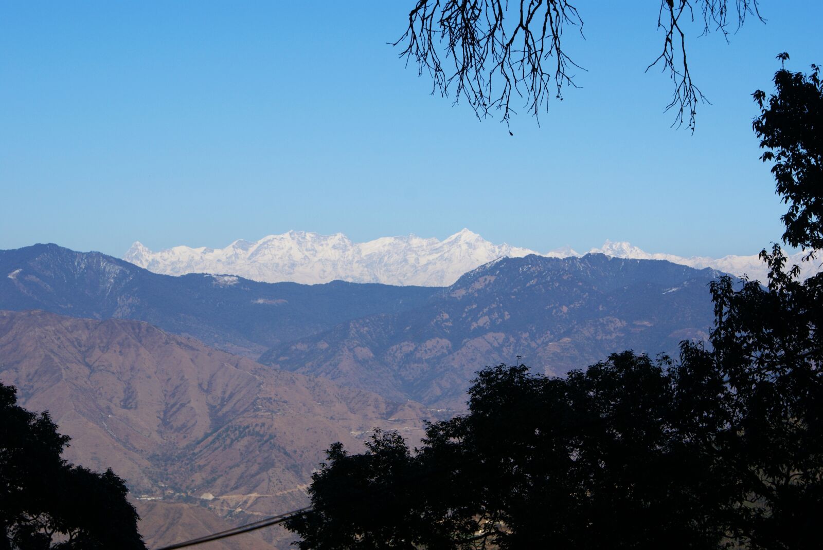 Sony Alpha DSLR-A100 sample photo. Background, sky, himalaya photography