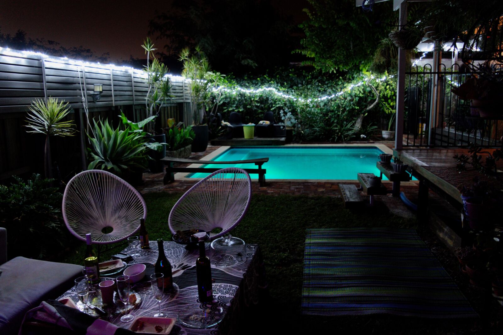 Nikon D3300 sample photo. Evening, party, pool photography