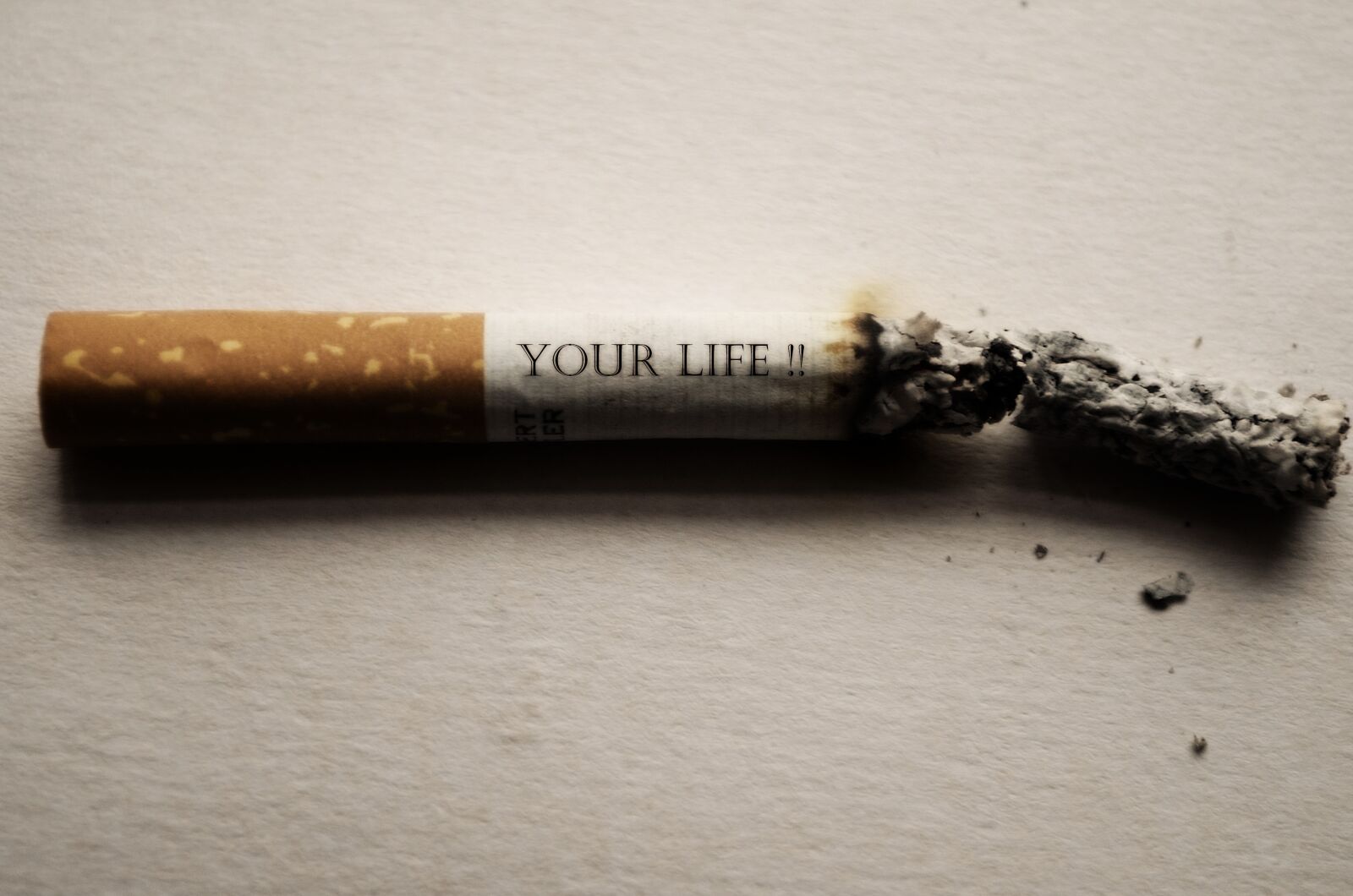 Nikon D5100 sample photo. Addiction, cancer, cigarette, death photography