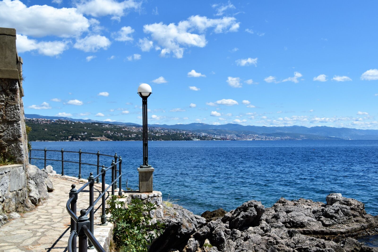 Nikon D5600 sample photo. Lungomare, opatija, promenade photography