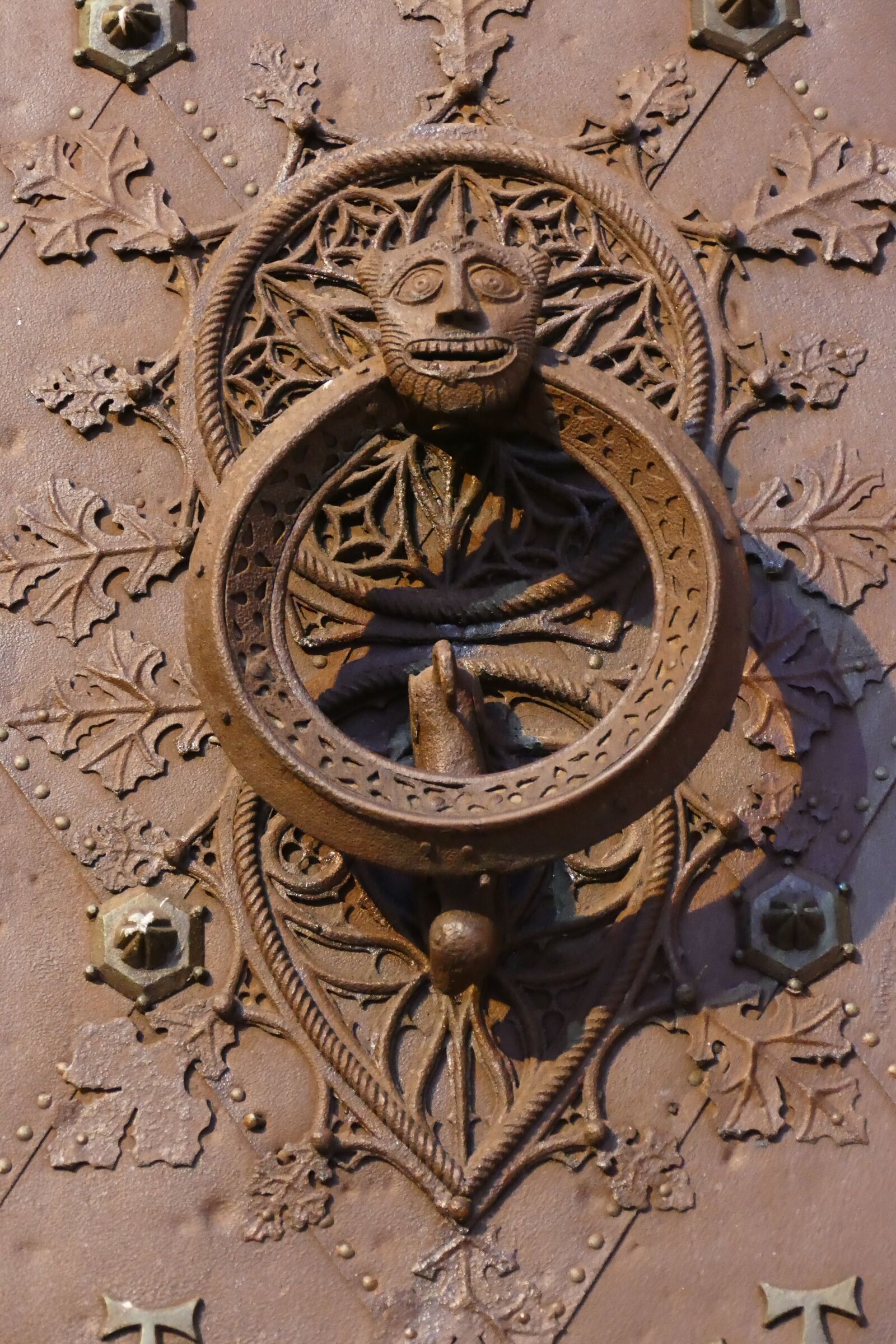 Panasonic Lumix DMC-FZ1000 sample photo. Knocker, door knocker, metal photography