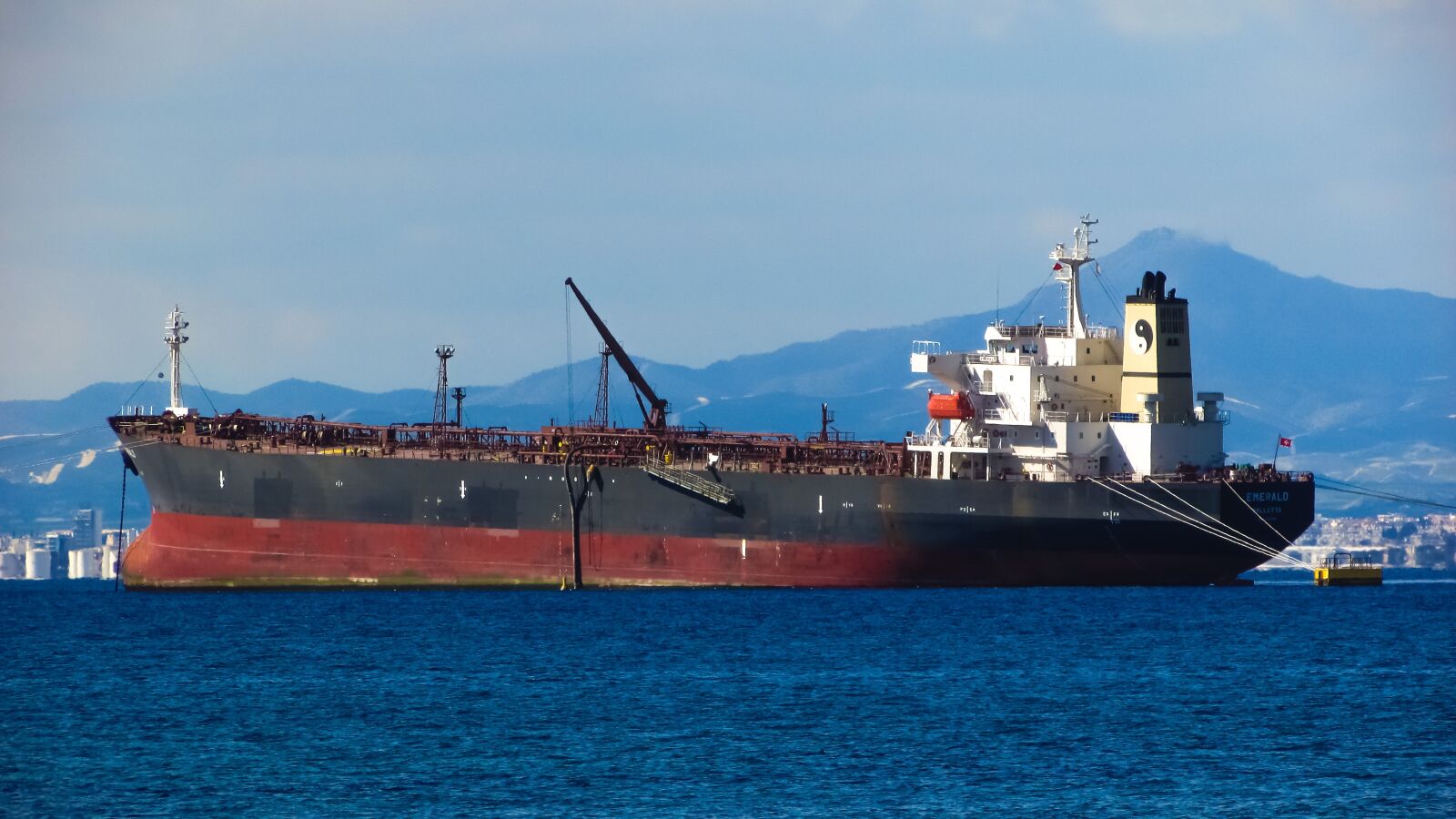Canon PowerShot SX400 IS sample photo. Ship, tanker, sea photography