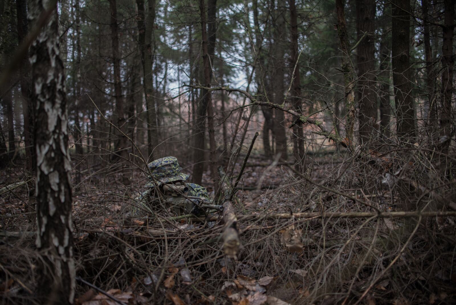 Nikon D800 sample photo. Soldier, the war, the photography