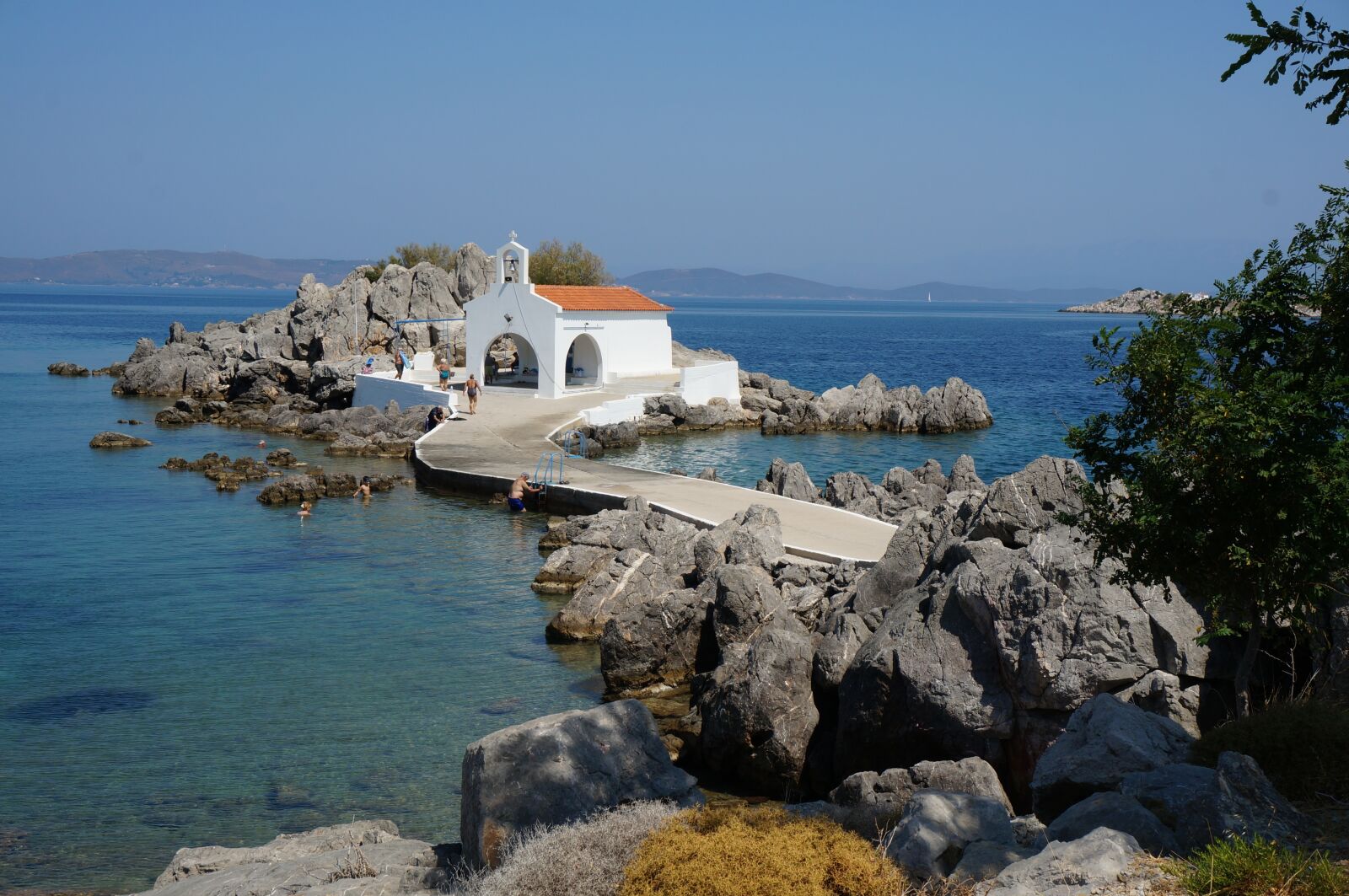 Sony Alpha NEX-5T sample photo. Greece, greek island, little photography