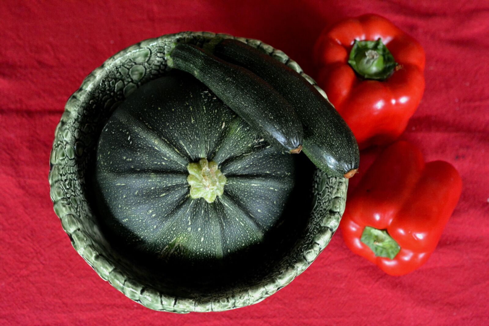 Nikon D5200 sample photo. Zucchini, courgettes, green photography
