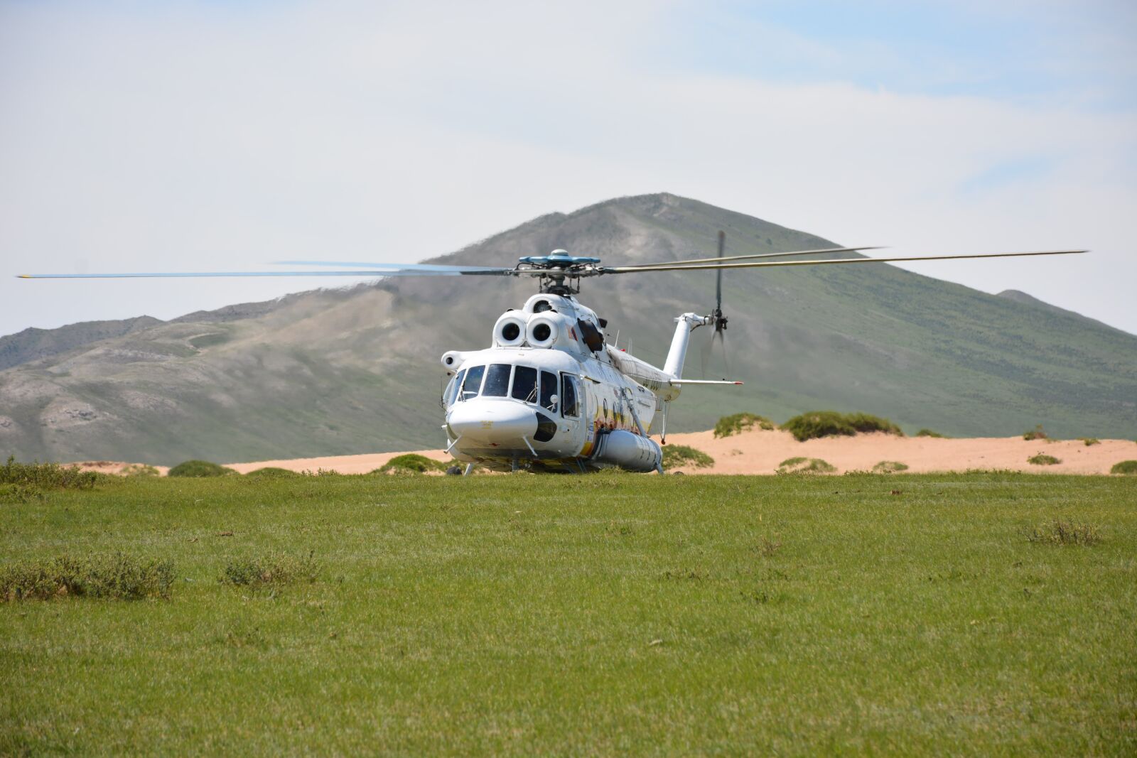 Nikon D7100 sample photo. Aviation, helicopter, fly photography