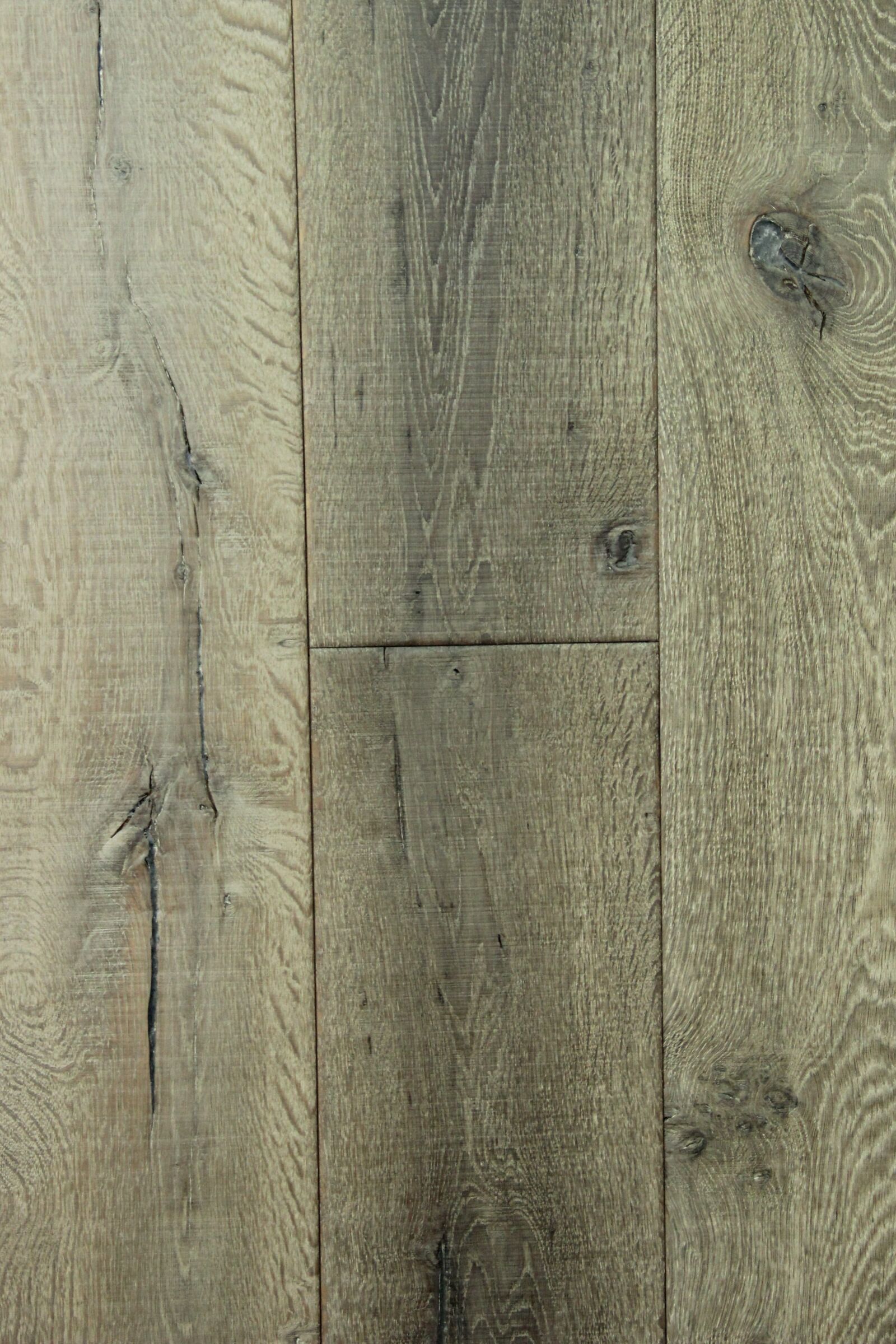 Canon EF-S 18-135mm F3.5-5.6 IS sample photo. French oak, timber flooring photography