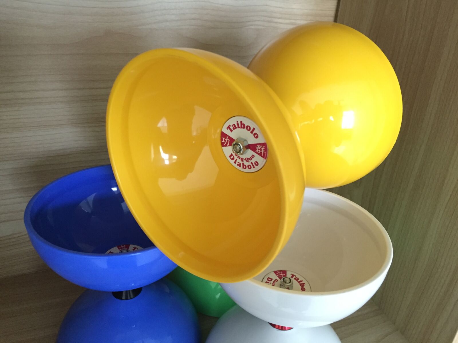 Apple iPhone 6 sample photo. Diabolo, triple-bearing, taibolo photography