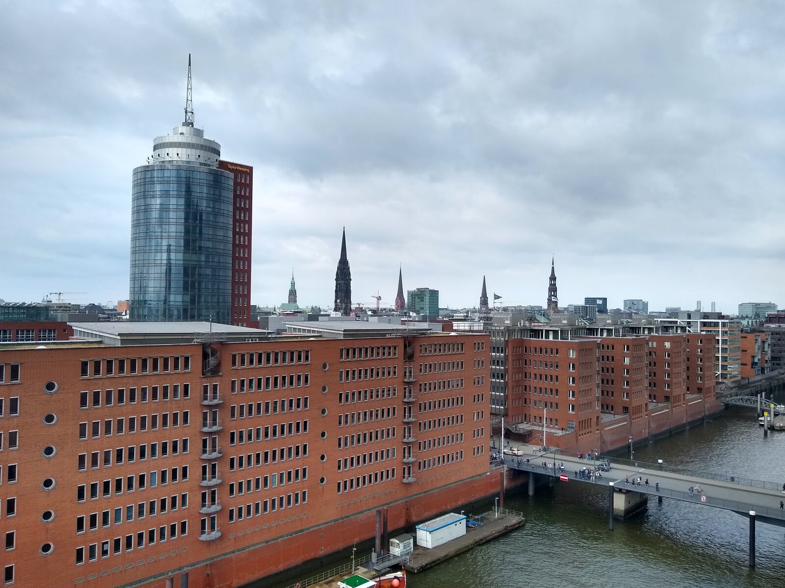 Motorola moto g(6) sample photo. Hamburg, view elbphilharmonie, building photography