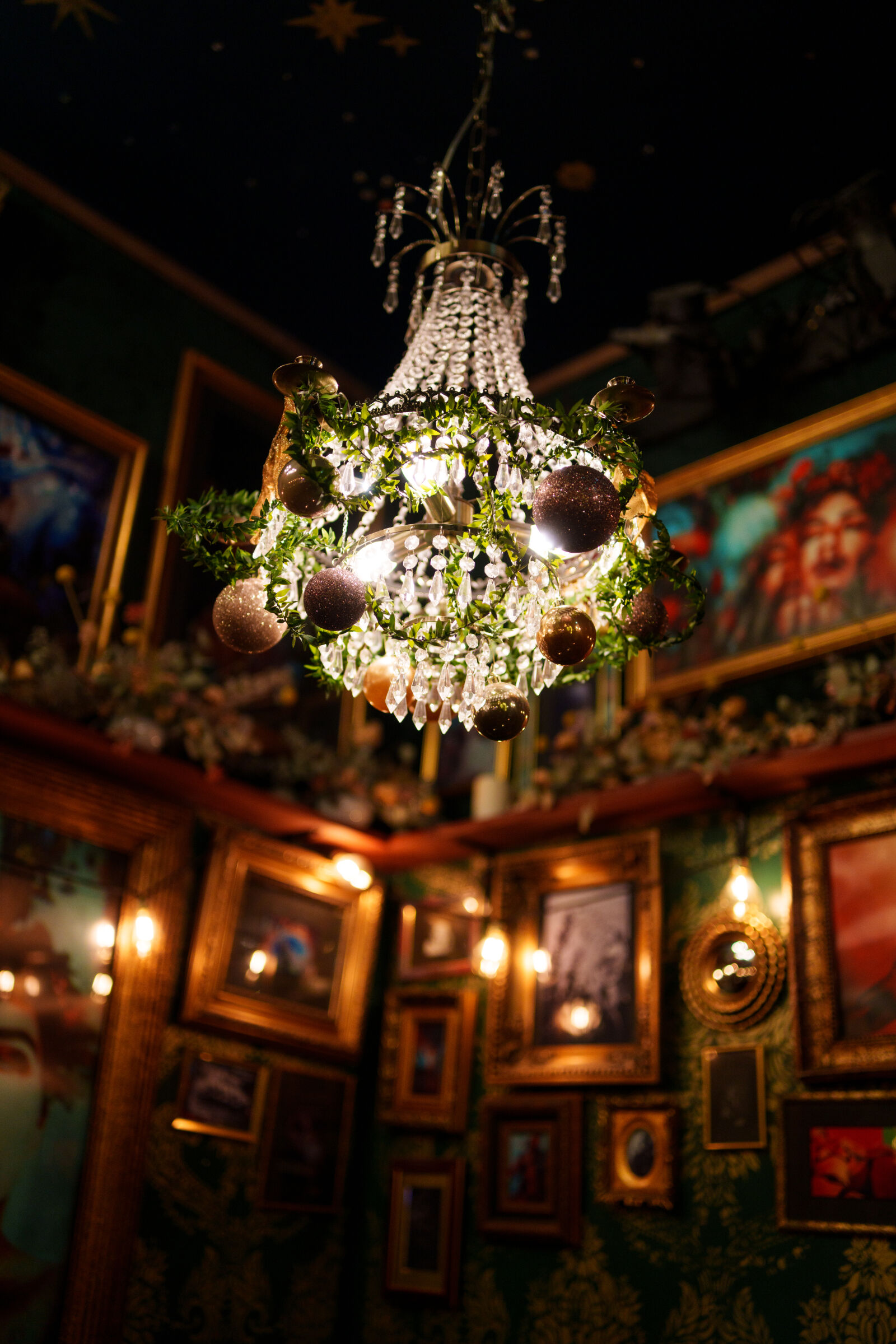 Samyang AF 35mm F1.4 P sample photo. Bar decoration lamp photography