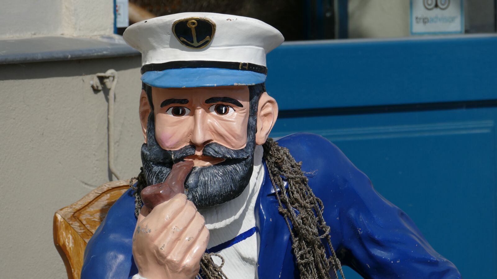 Leica V-Lux (Typ 114) sample photo. Captain, figure, sailor photography