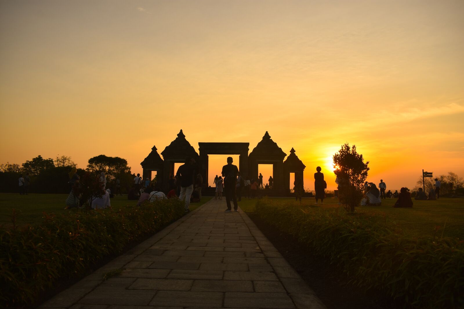 Nikon D3400 sample photo. Sunset, dusk, evening photography