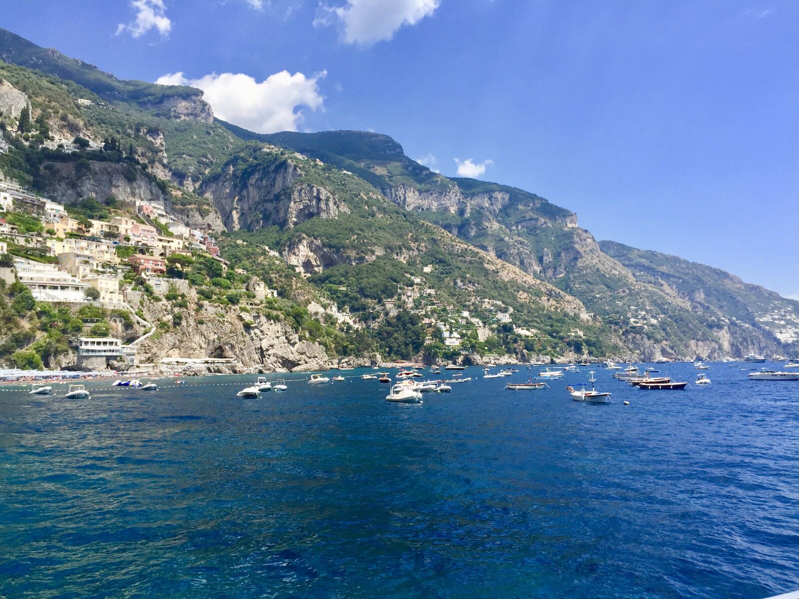 iPhone 6 back camera 4.15mm f/2.2 sample photo. Italy, amalfi coast, summer photography