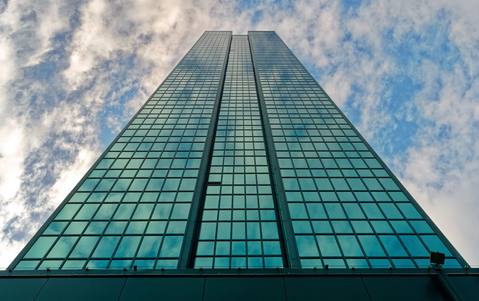 Nikon D3100 sample photo. Building, tower, high photography