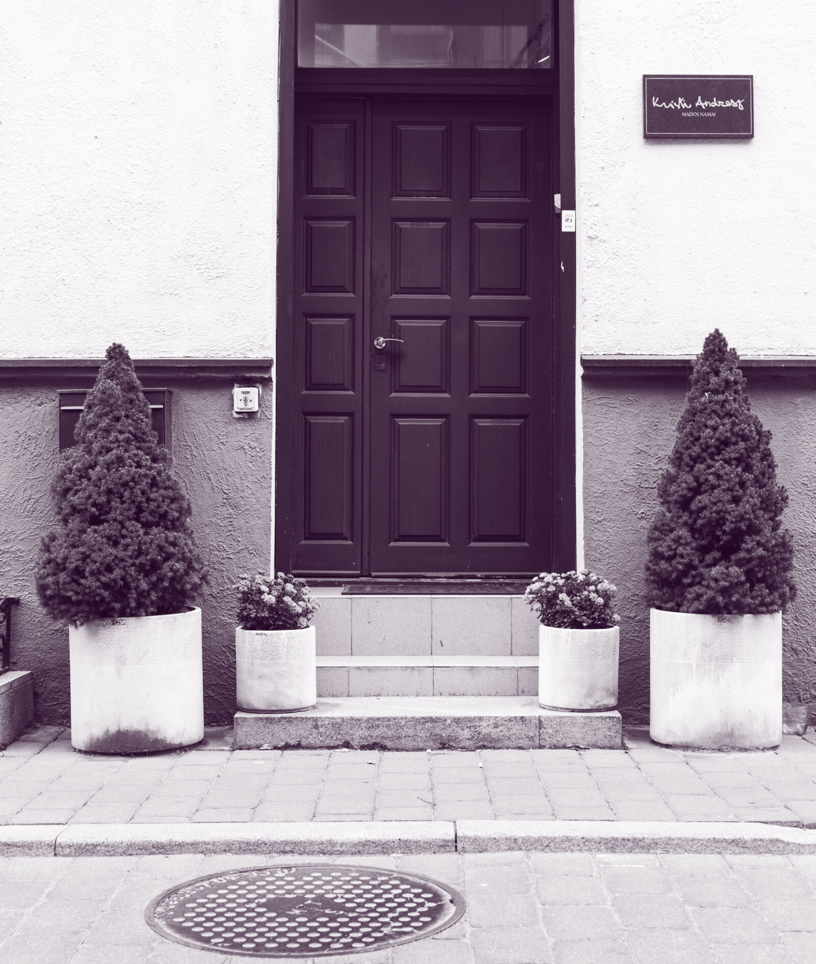 Canon EOS 700D (EOS Rebel T5i / EOS Kiss X7i) sample photo. Architecture, black, and, white photography