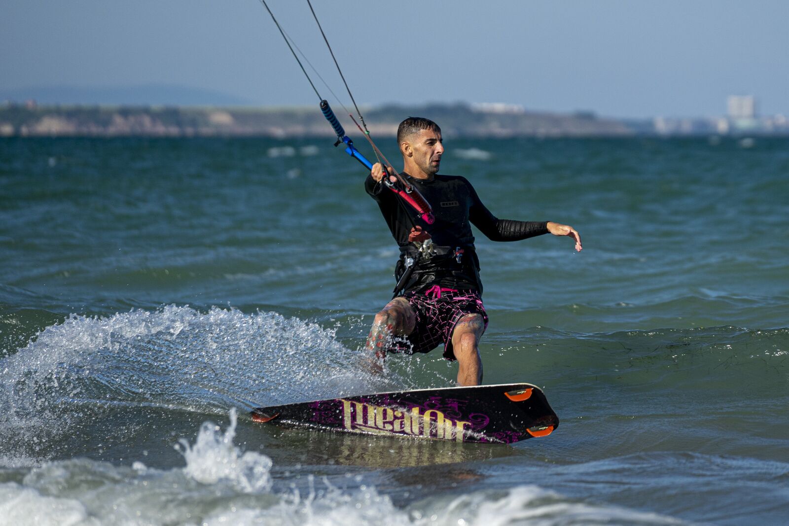 Sony a7 II + Sony FE 70-200mm F4 G OSS sample photo. Kite, surf, sea photography