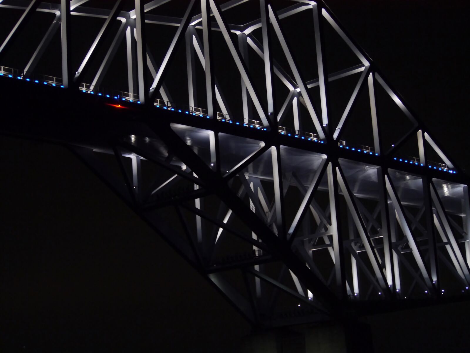 Panasonic Lumix DMC-GX1 sample photo. Tokyo gate bridge, tokyo photography