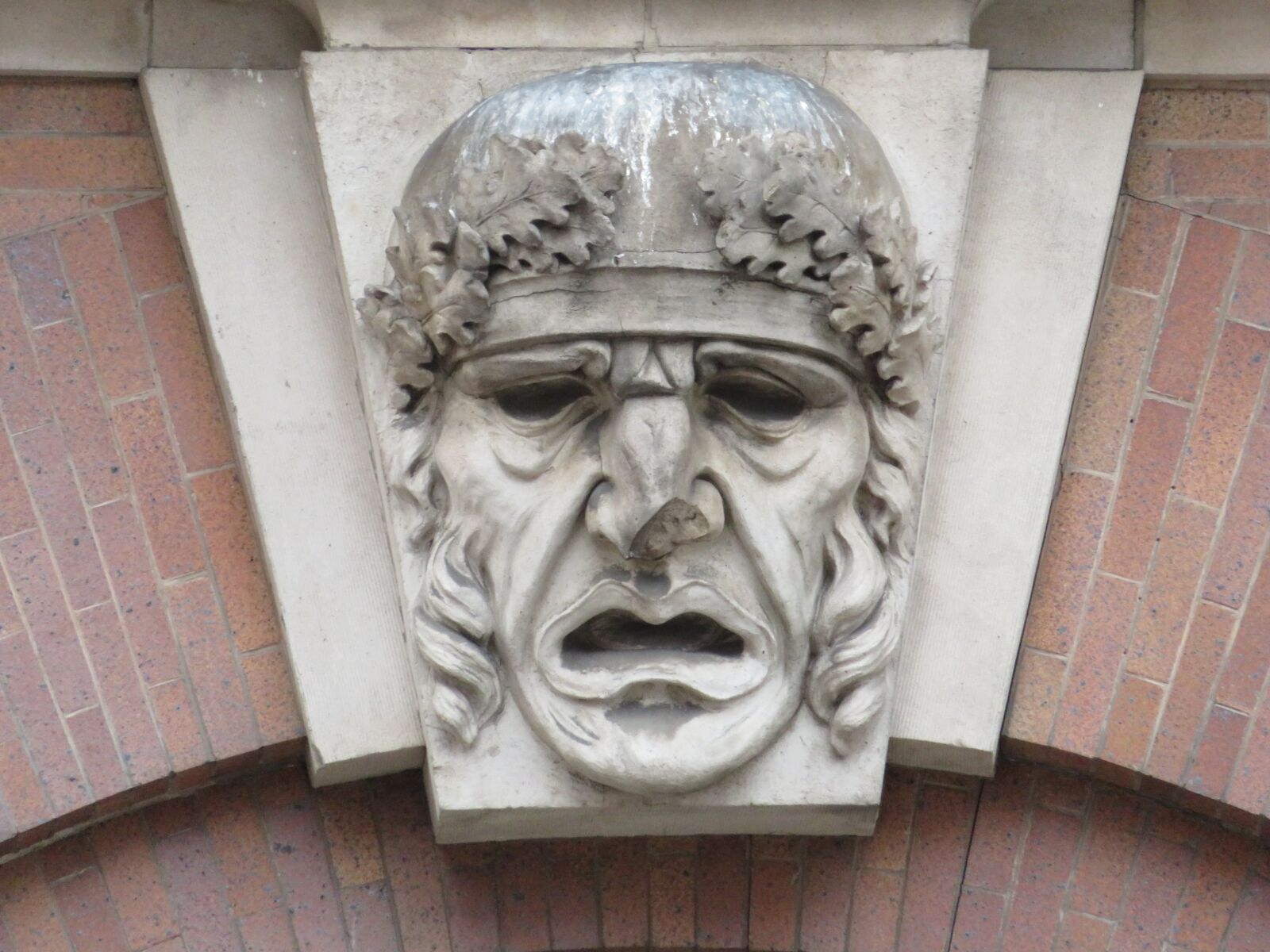 Canon PowerShot SX720 HS sample photo. Building, comedy, tragedy photography