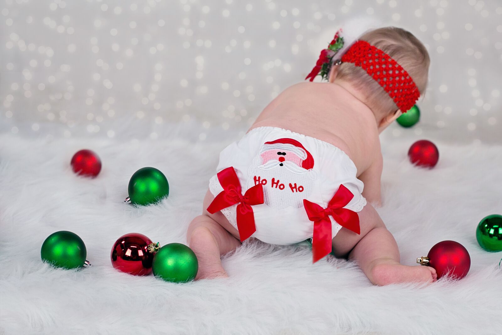 Canon EF 50mm F1.4 USM sample photo. Christmas, xmas, baby photography