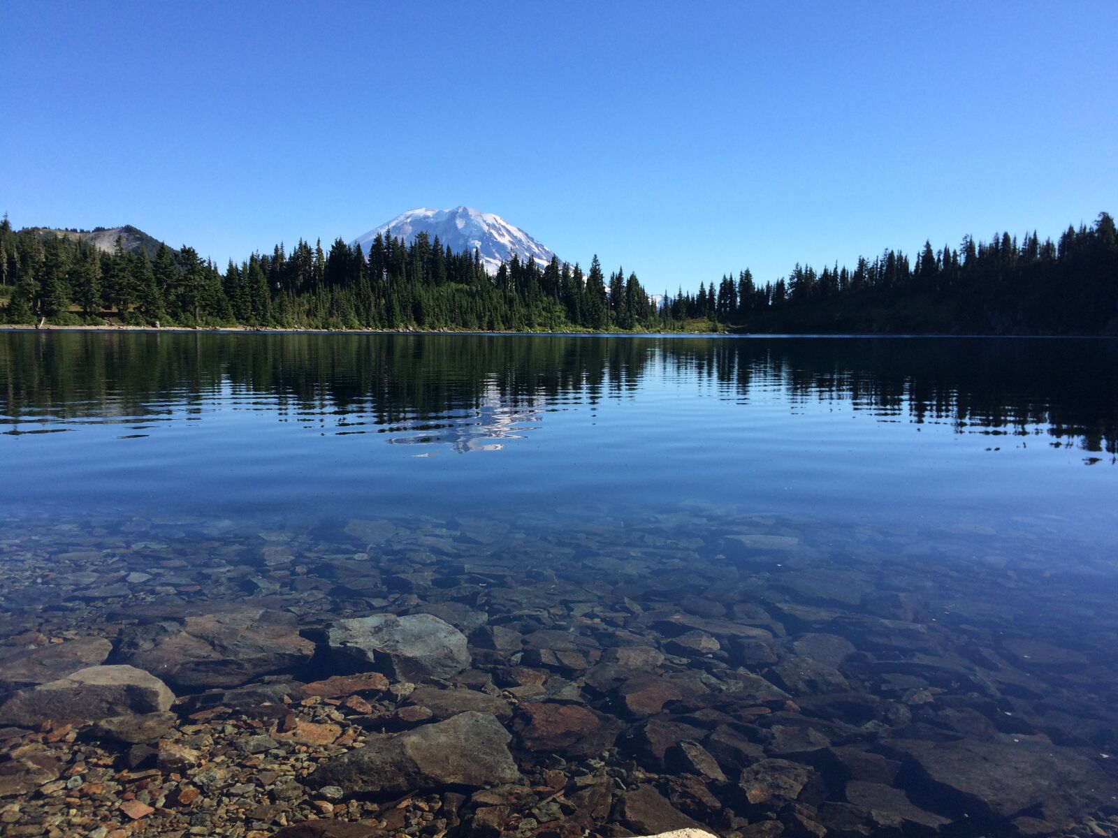 iPhone 5s back camera 4.15mm f/2.2 sample photo. Summit, lake, washington photography