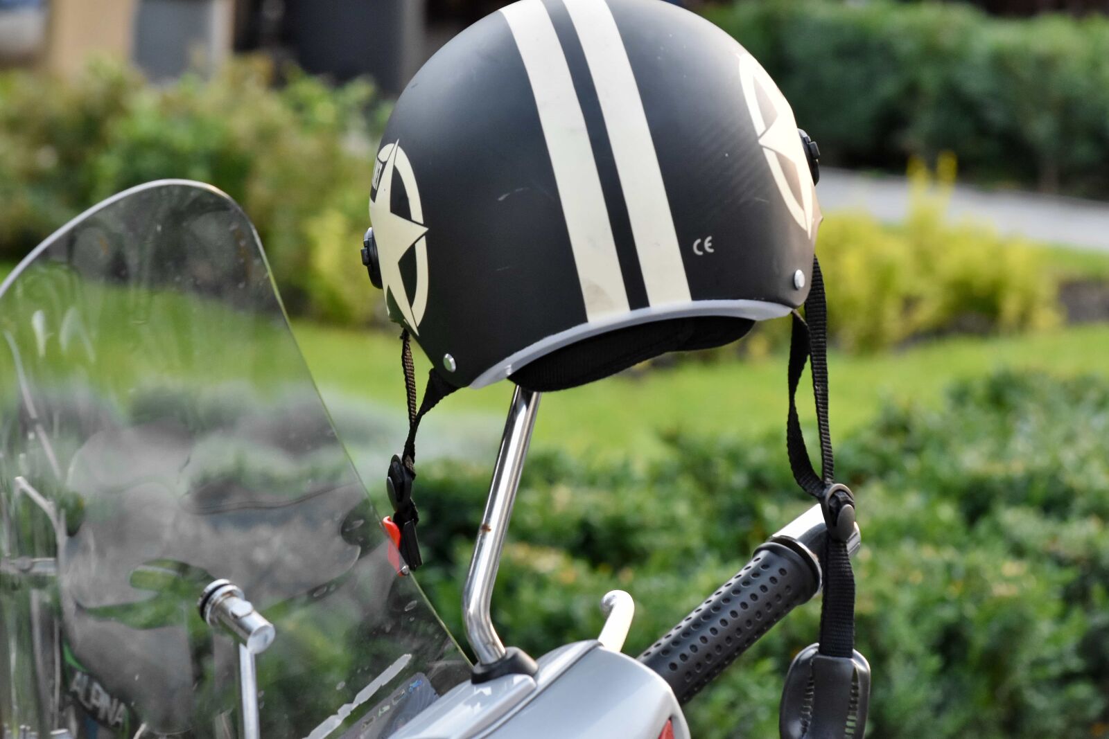 Nikon D5500 sample photo. Helmet, protection, safety, windshield photography