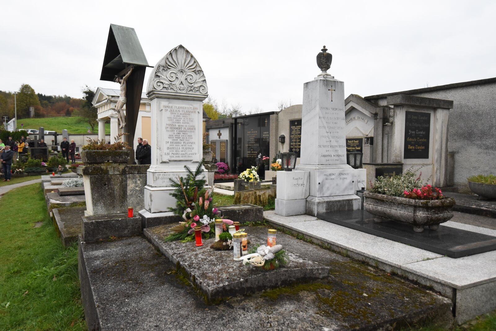 Nikon D750 sample photo. Cemetery, grave, all saints' photography