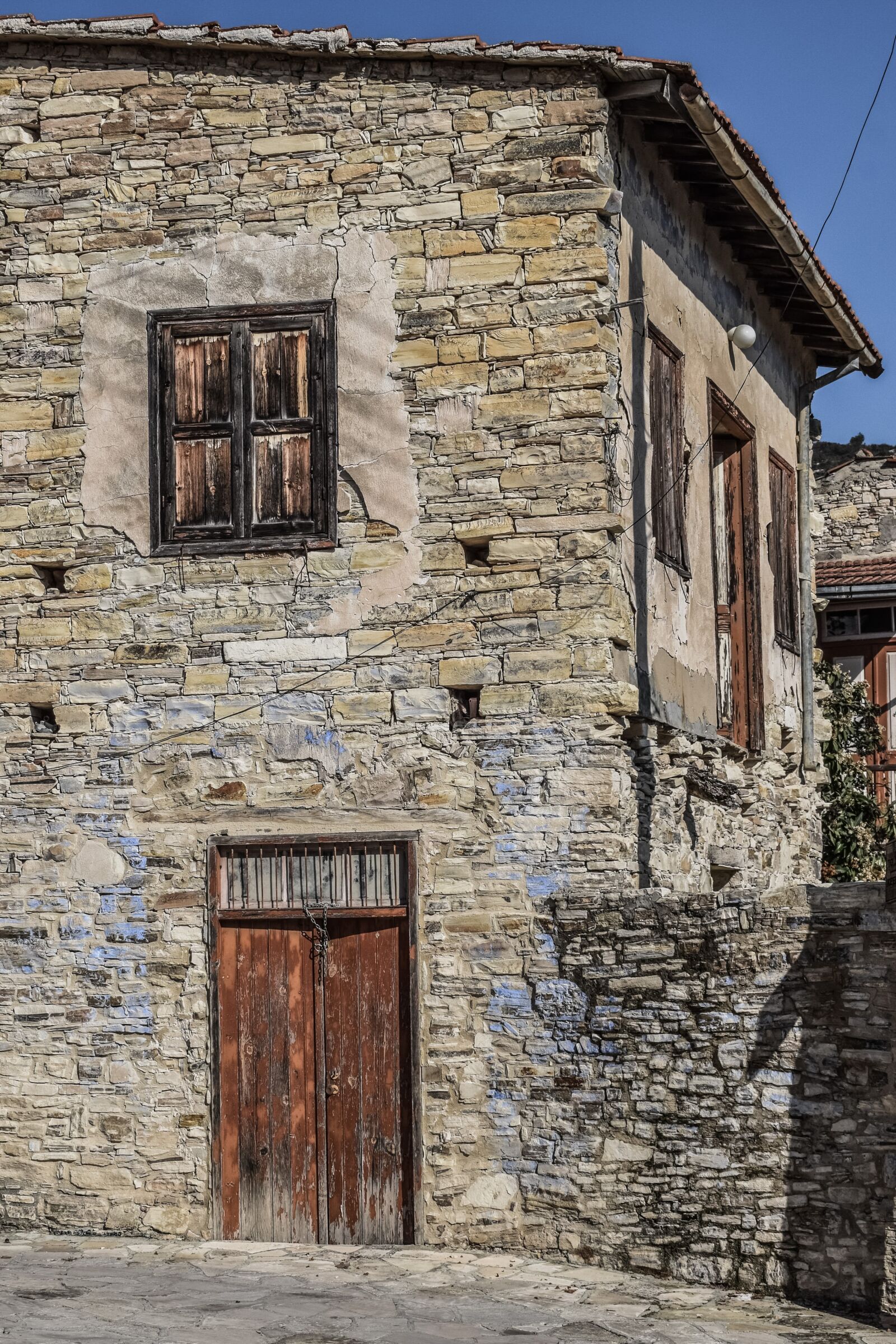 Nikon D3300 sample photo. Old, house, wall photography