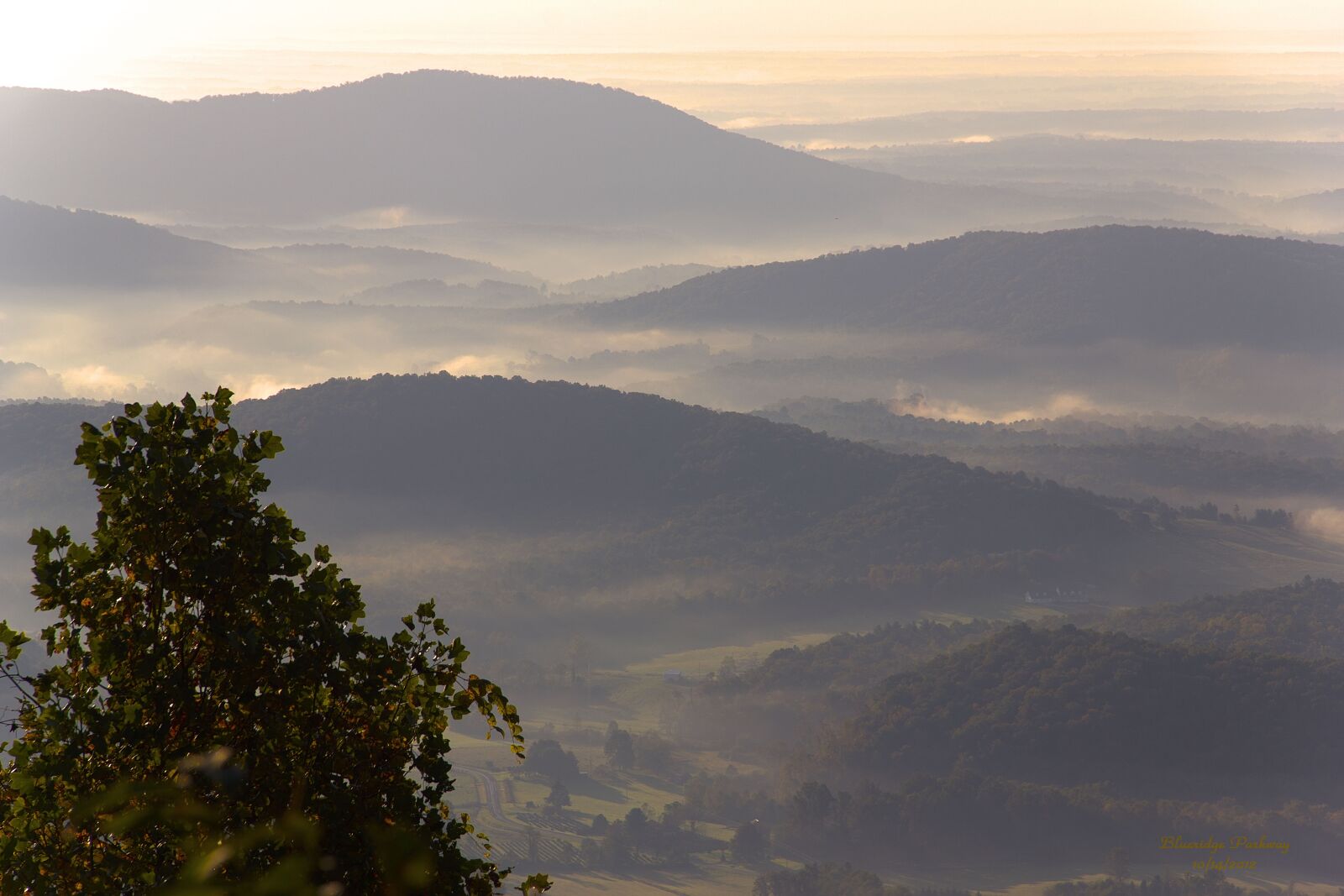 Canon EOS 60D sample photo. Landscape, blue ridge parkway photography