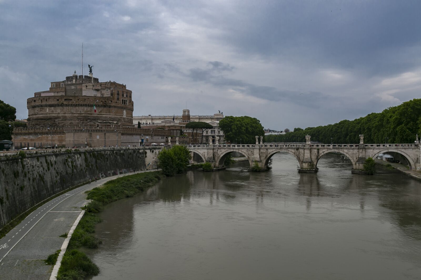 Canon EOS 5D Mark III sample photo. Rome, italy, architecture photography