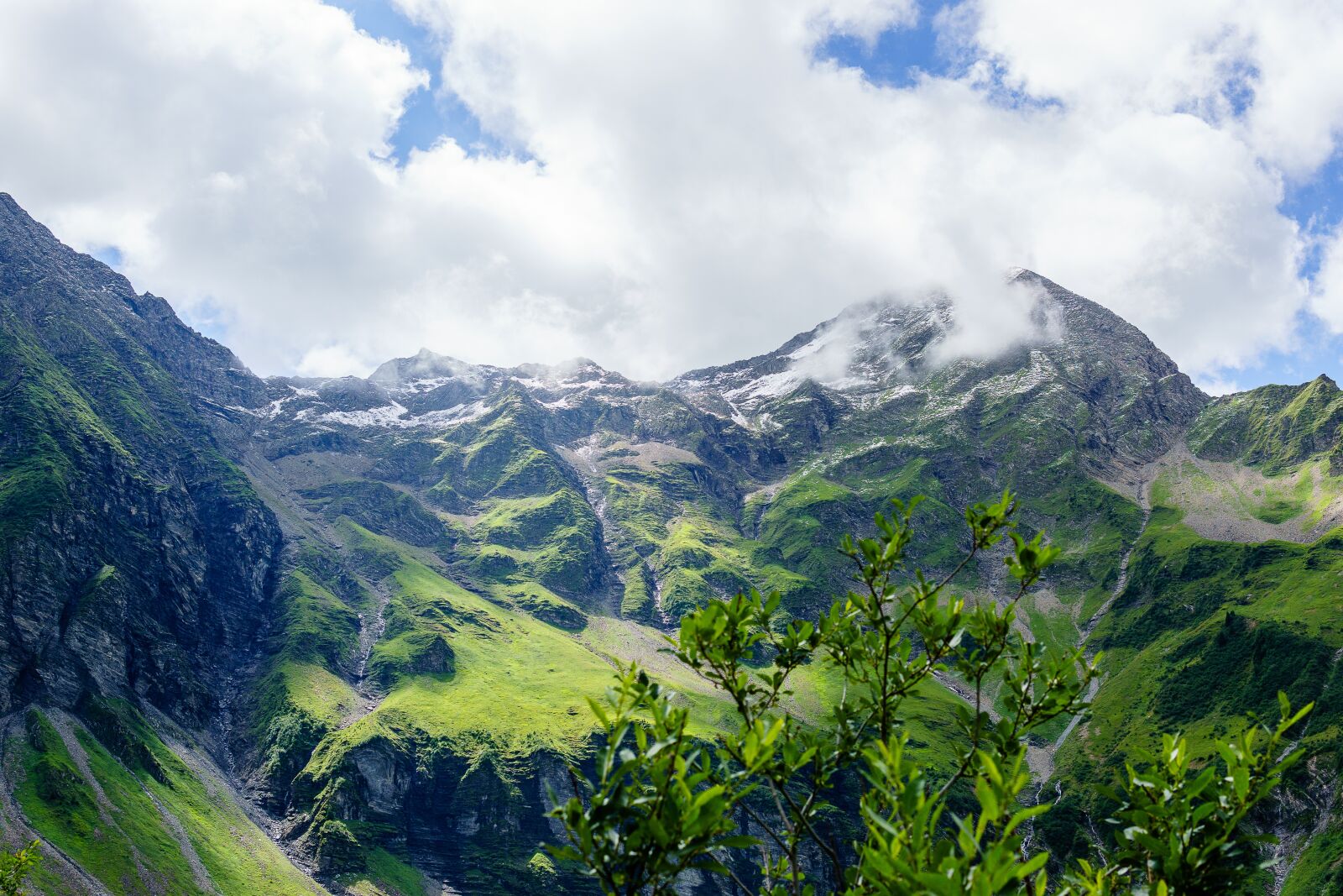30mm F1.4 DC DN | Contemporary 016 sample photo. Mountains, diemtigtal, switzerland photography