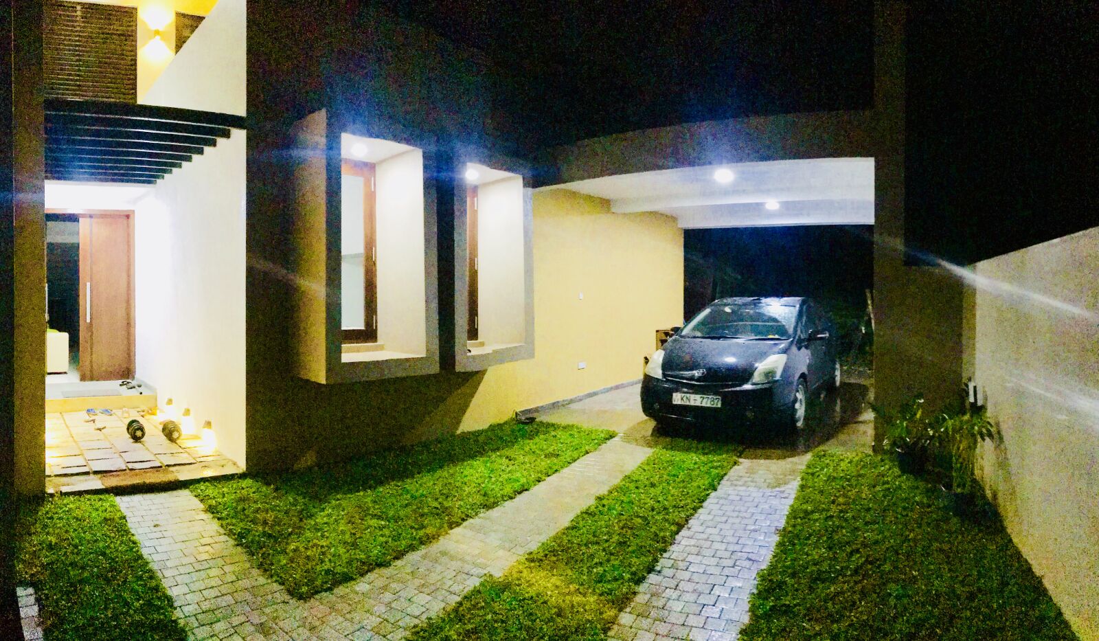 iPhone 7 back camera 3.99mm f/1.8 sample photo. Architecture, house, garden photography