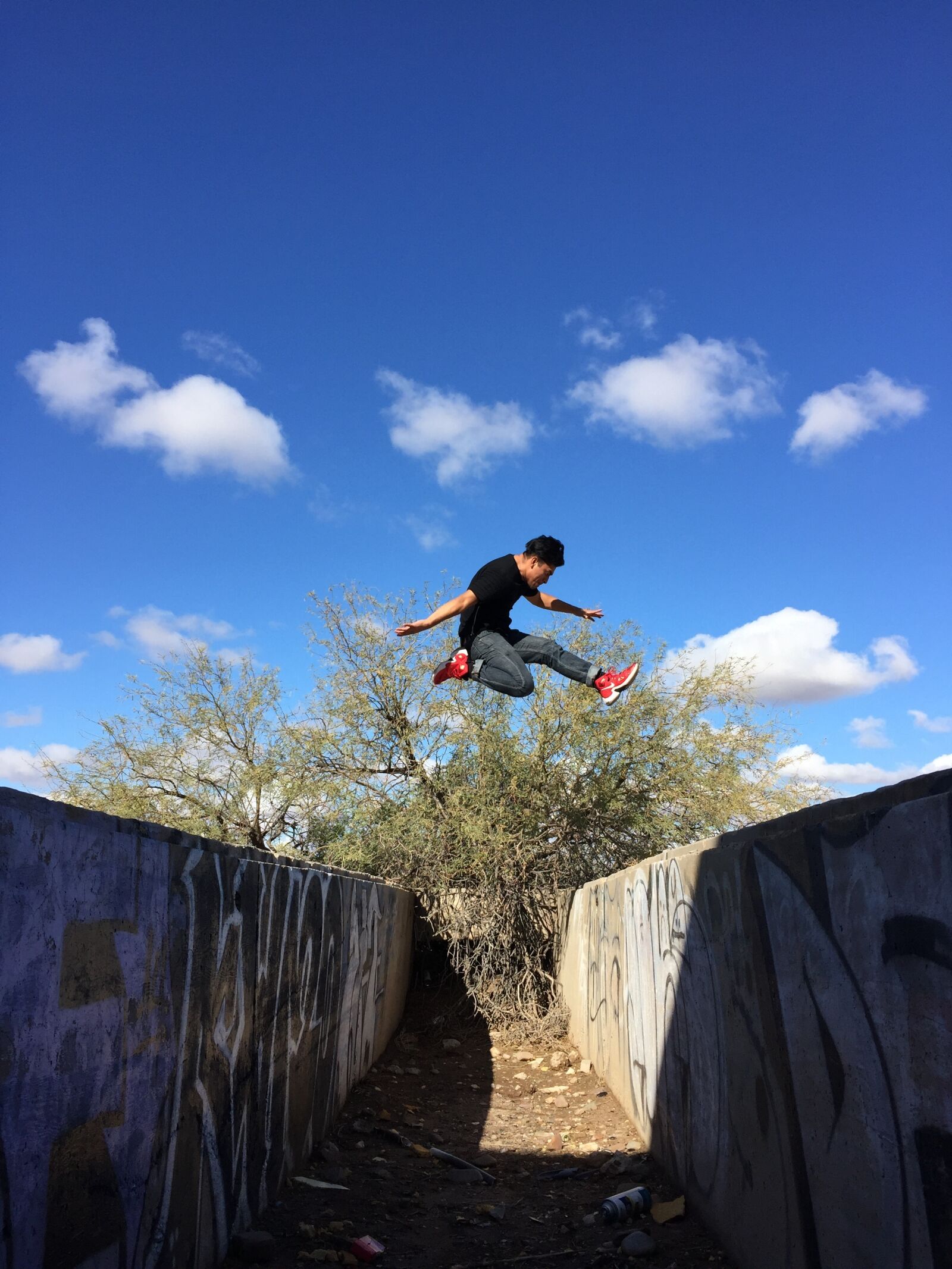Apple iPhone 6 sample photo. Jump, model, life photography