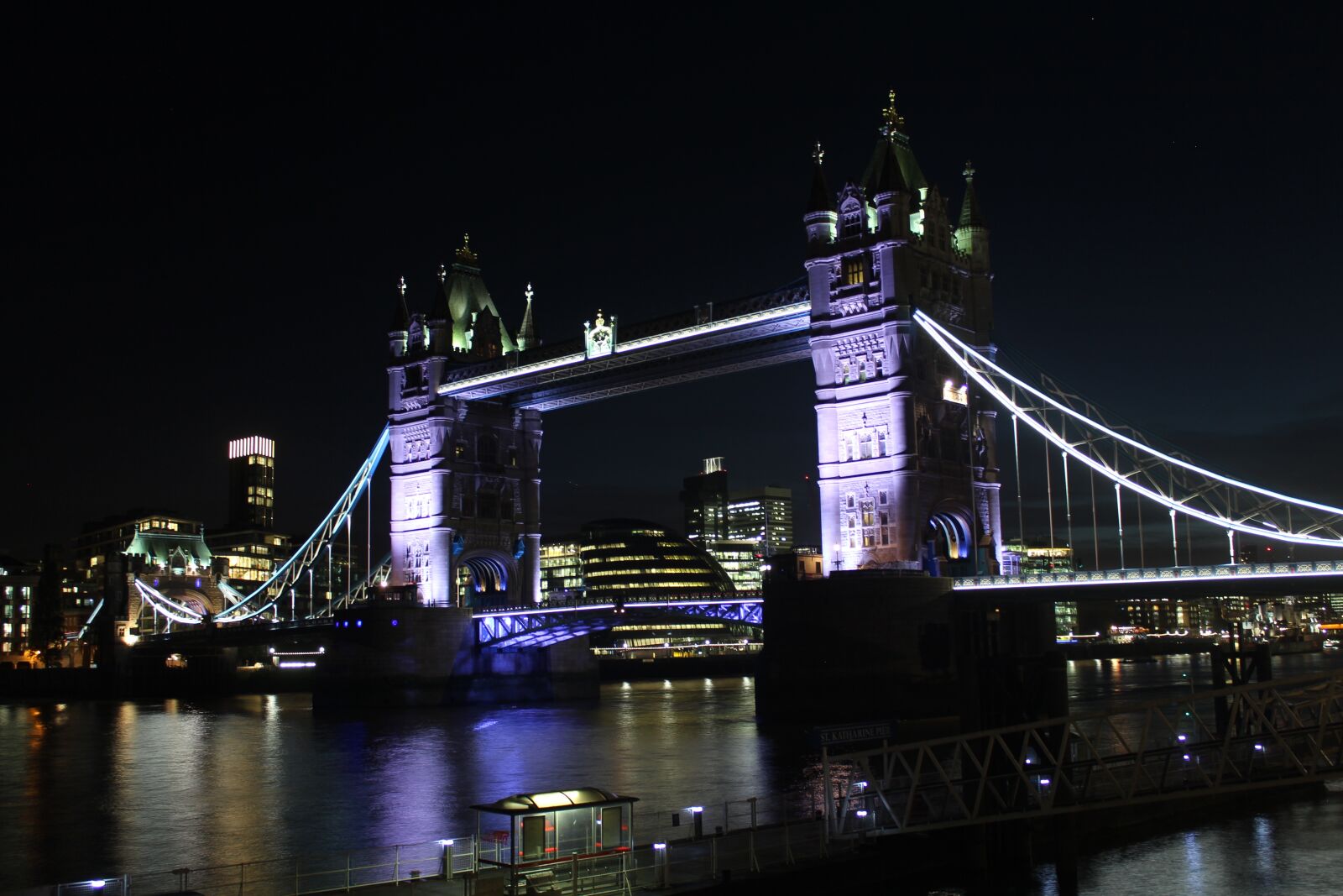 Canon EOS 600D (Rebel EOS T3i / EOS Kiss X5) sample photo. London, tower bridge, england photography
