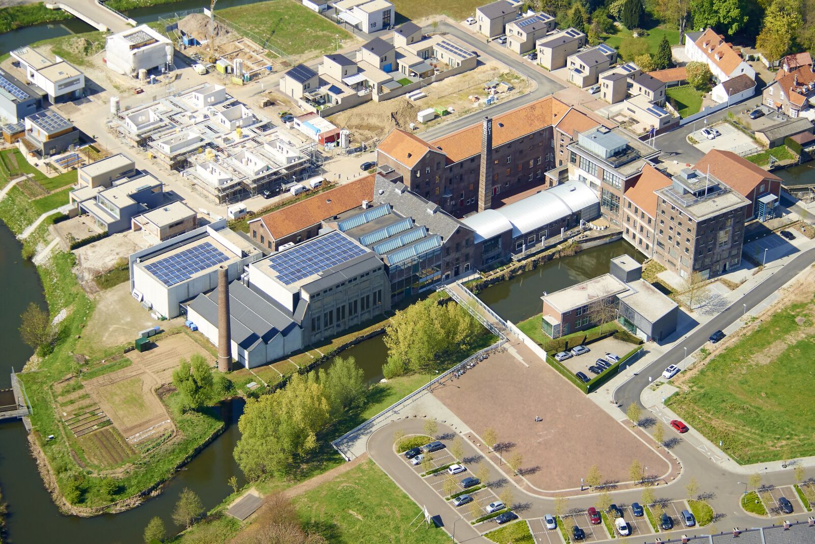 Nikon D800 sample photo. Matrix-roermond, solar energy, agricultural photography