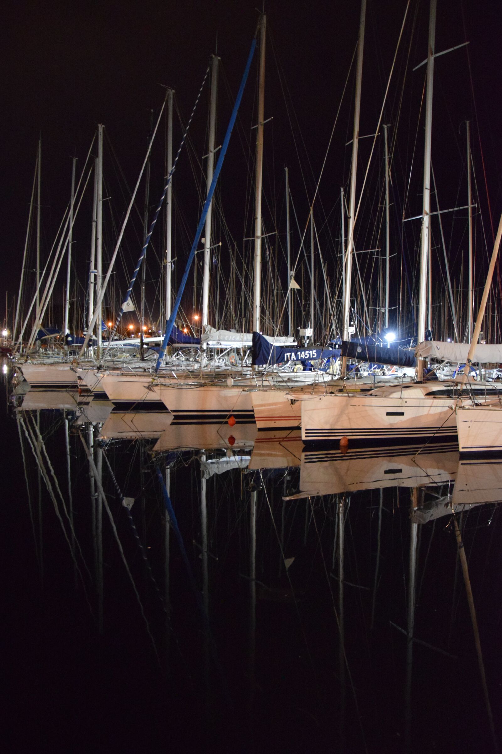 Nikon D3300 sample photo. Sailing boat, symmetrical, reflection photography