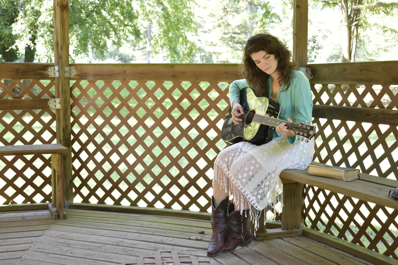 Nikon D3500 sample photo. Girl, guitarist, blue cardigan photography