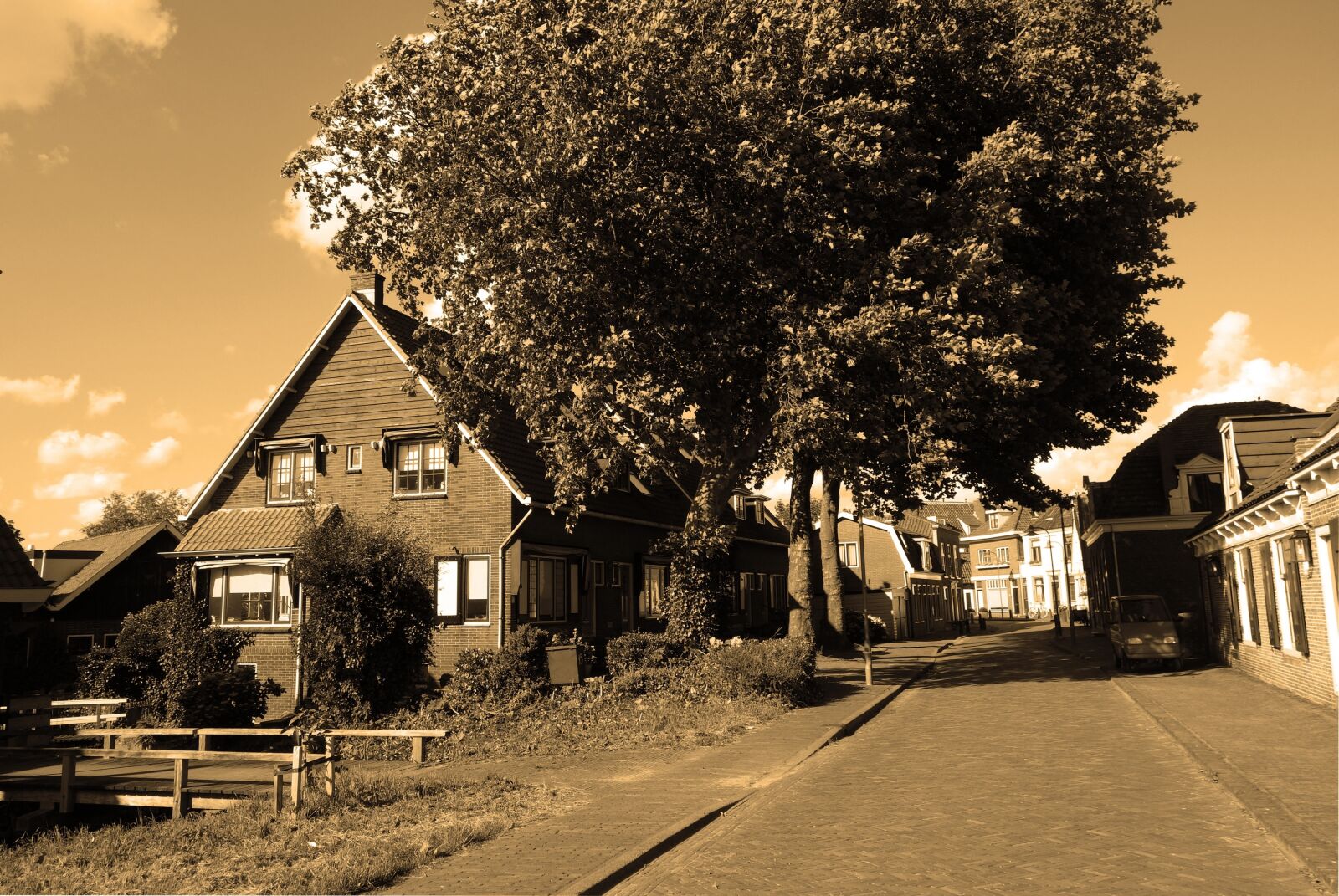 Sony Cyber-shot DSC-RX100 sample photo. Village, rural, village street photography