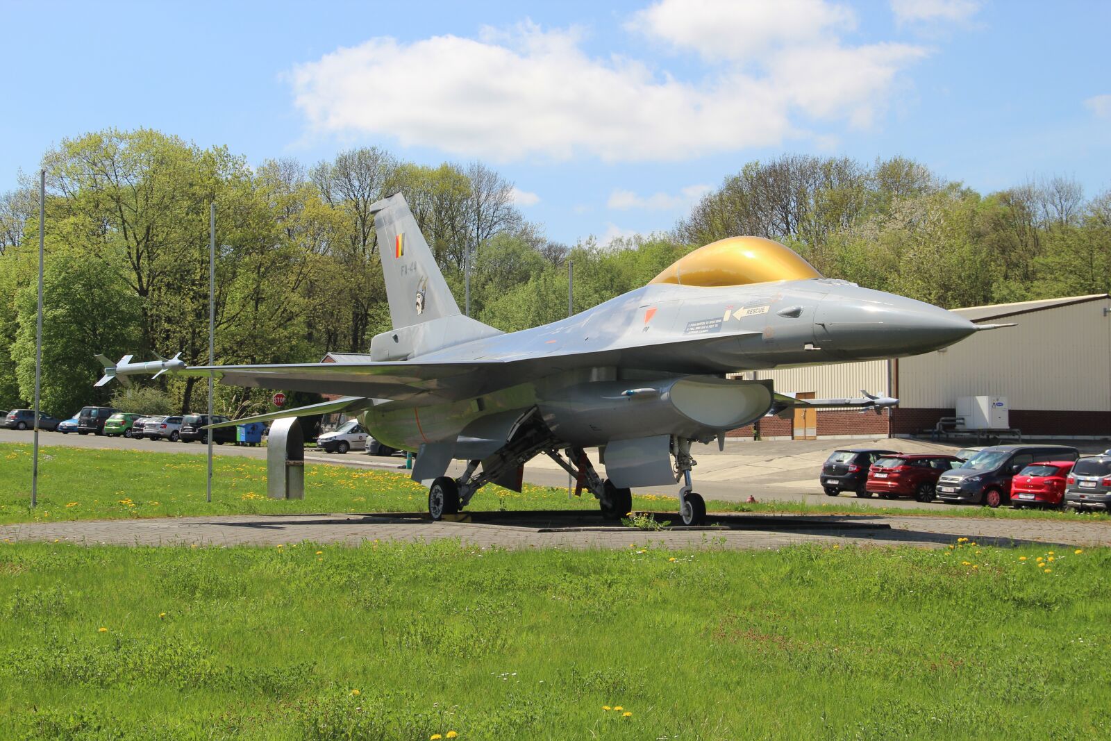 Canon EOS 600D (Rebel EOS T3i / EOS Kiss X5) sample photo. F16, belgian air force photography