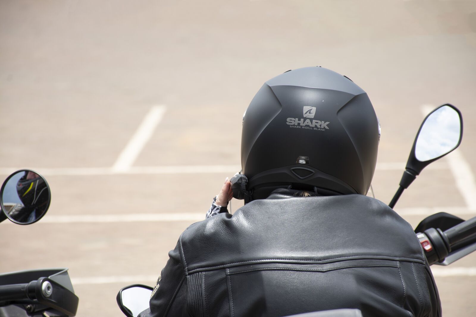 Nikon D7100 sample photo. Helmet, rider, motor photography