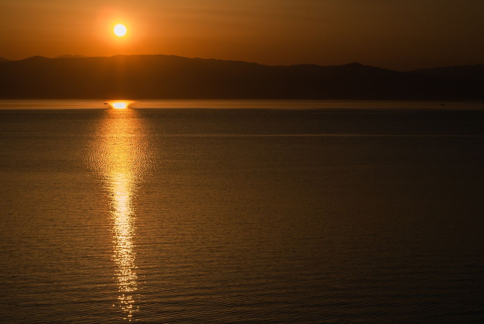 Sony Alpha DSLR-A100 sample photo. Dawn, corfu, sea photography