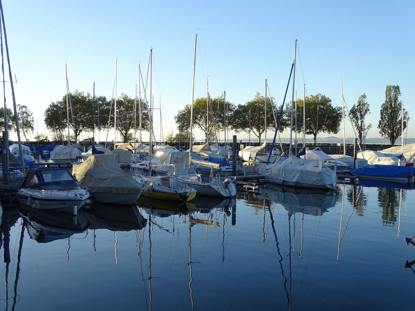 Sony Cyber-shot DSC-HX400V sample photo. Sailing, boat, motorboat photography