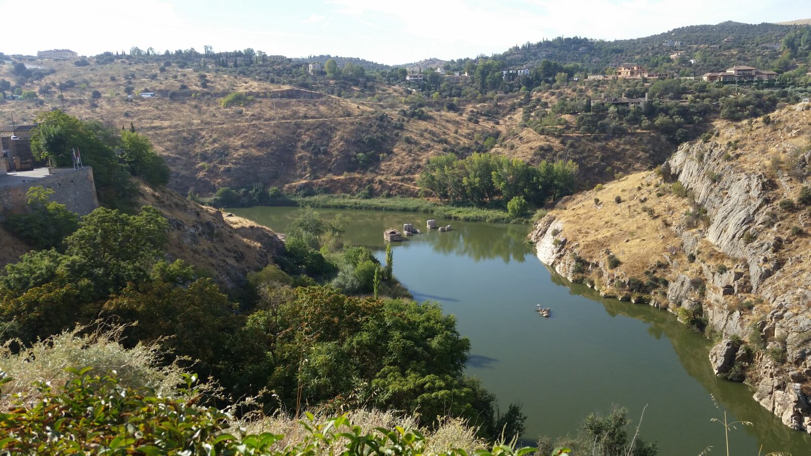 Samsung Galaxy S5 sample photo. Calm river, landscape, river photography