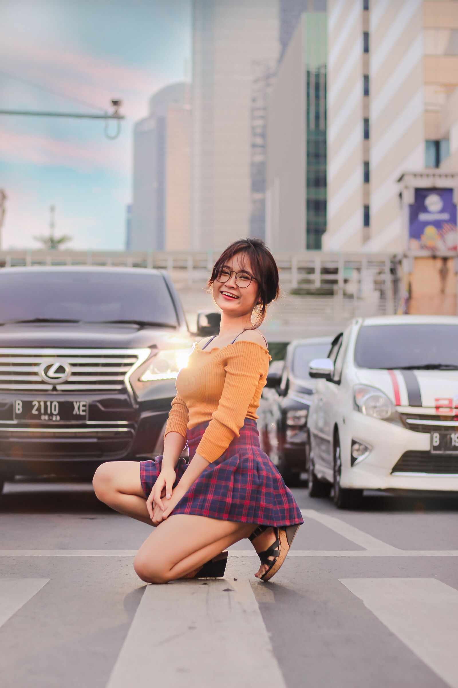 Canon EOS 700D (EOS Rebel T5i / EOS Kiss X7i) + Canon EF 50mm F1.8 STM sample photo. Girl, smile, happy photography
