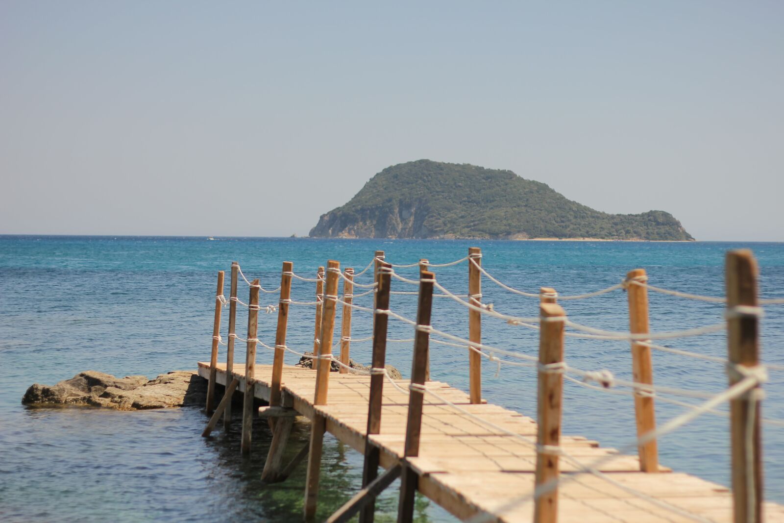 Canon EOS 550D (EOS Rebel T2i / EOS Kiss X4) sample photo. Island, bridge, ocean, pier photography