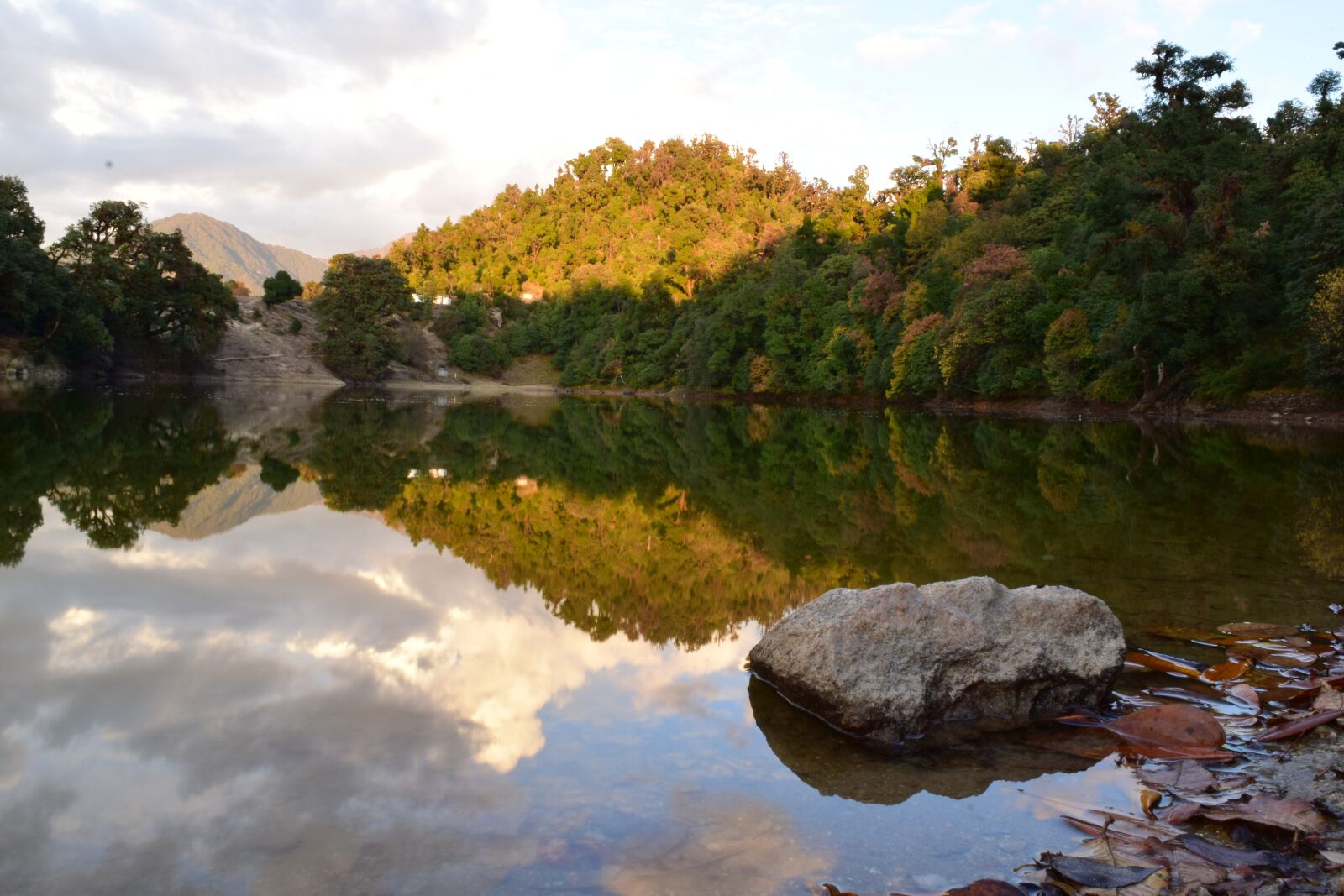 Nikon D3300 sample photo. Nature, lake, reflection photography