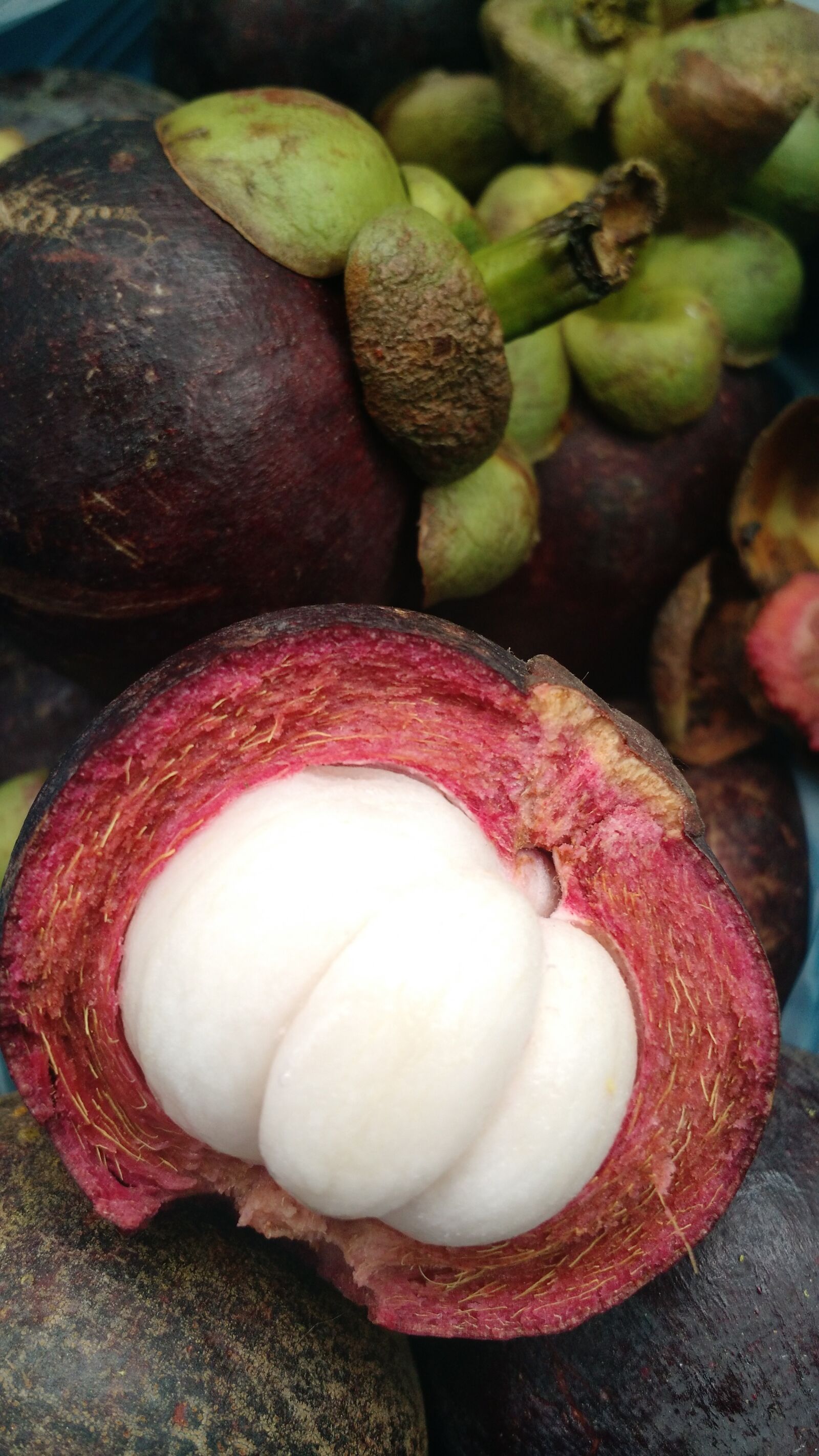 Motorola Moto X (2nd Gen) sample photo. Fruit, open, flesh photography